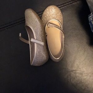 EUC Toddler Dress Shoes Final Drop